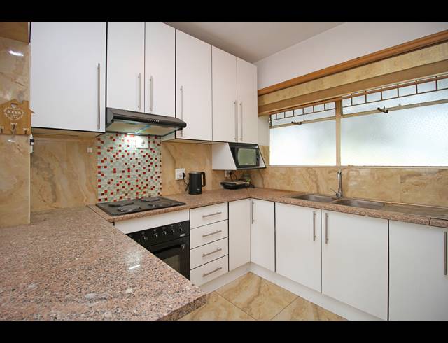 1 BEDROOM APARTMENT FOR SALE IN ORCHARDS